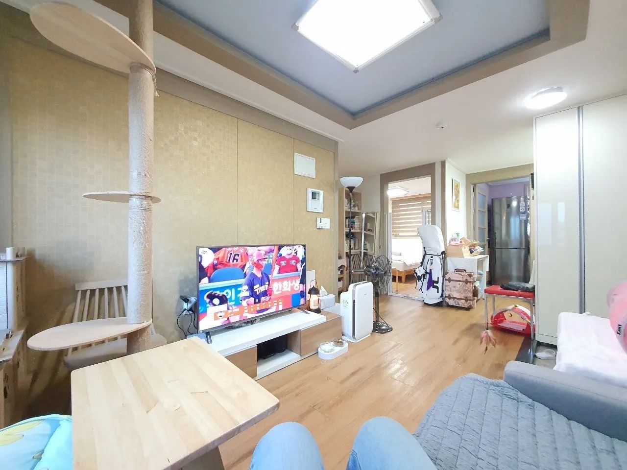 Room image 3