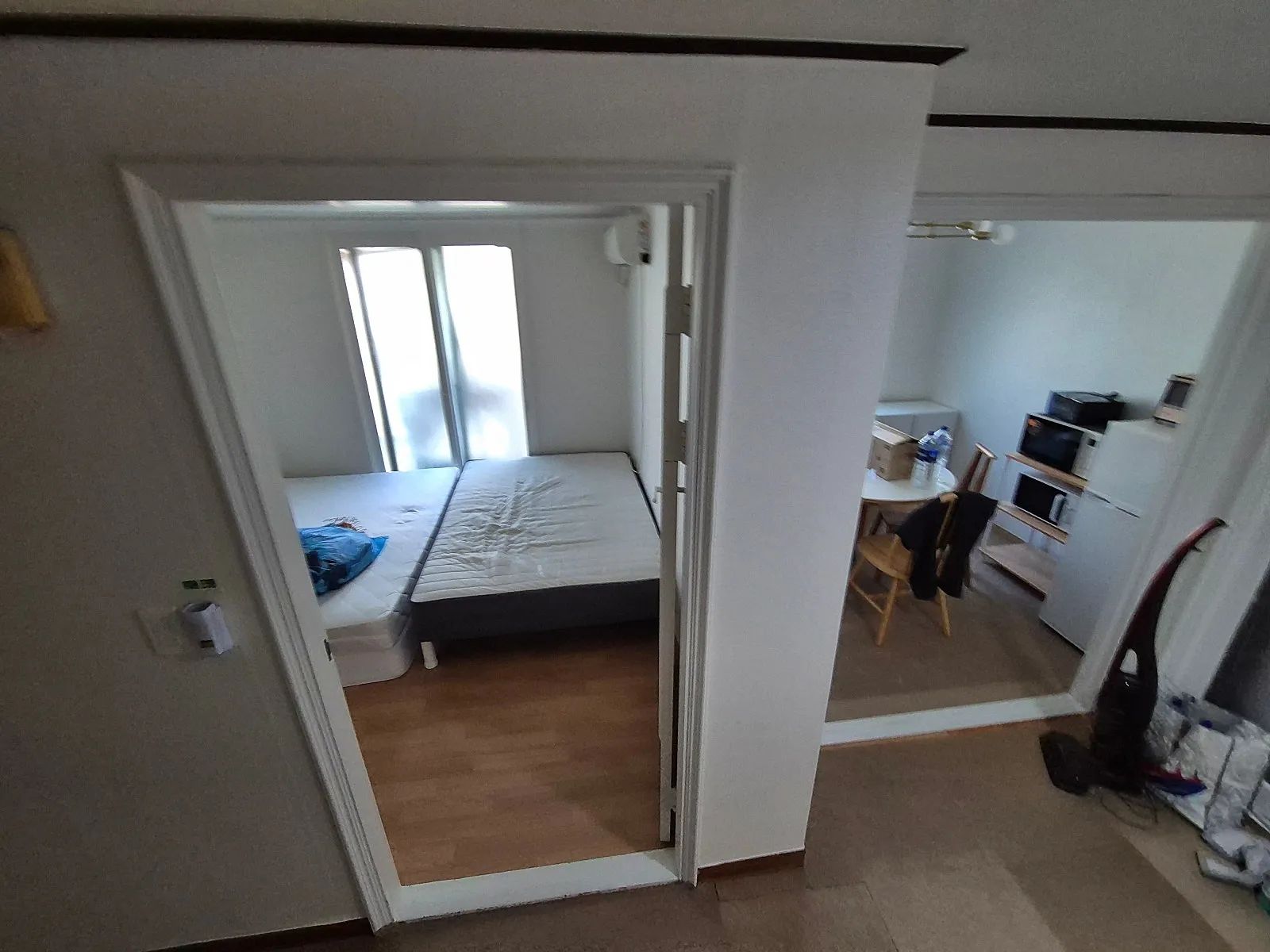 Room image 1