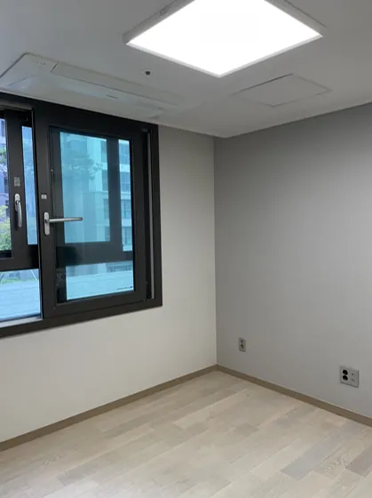 Room image 2
