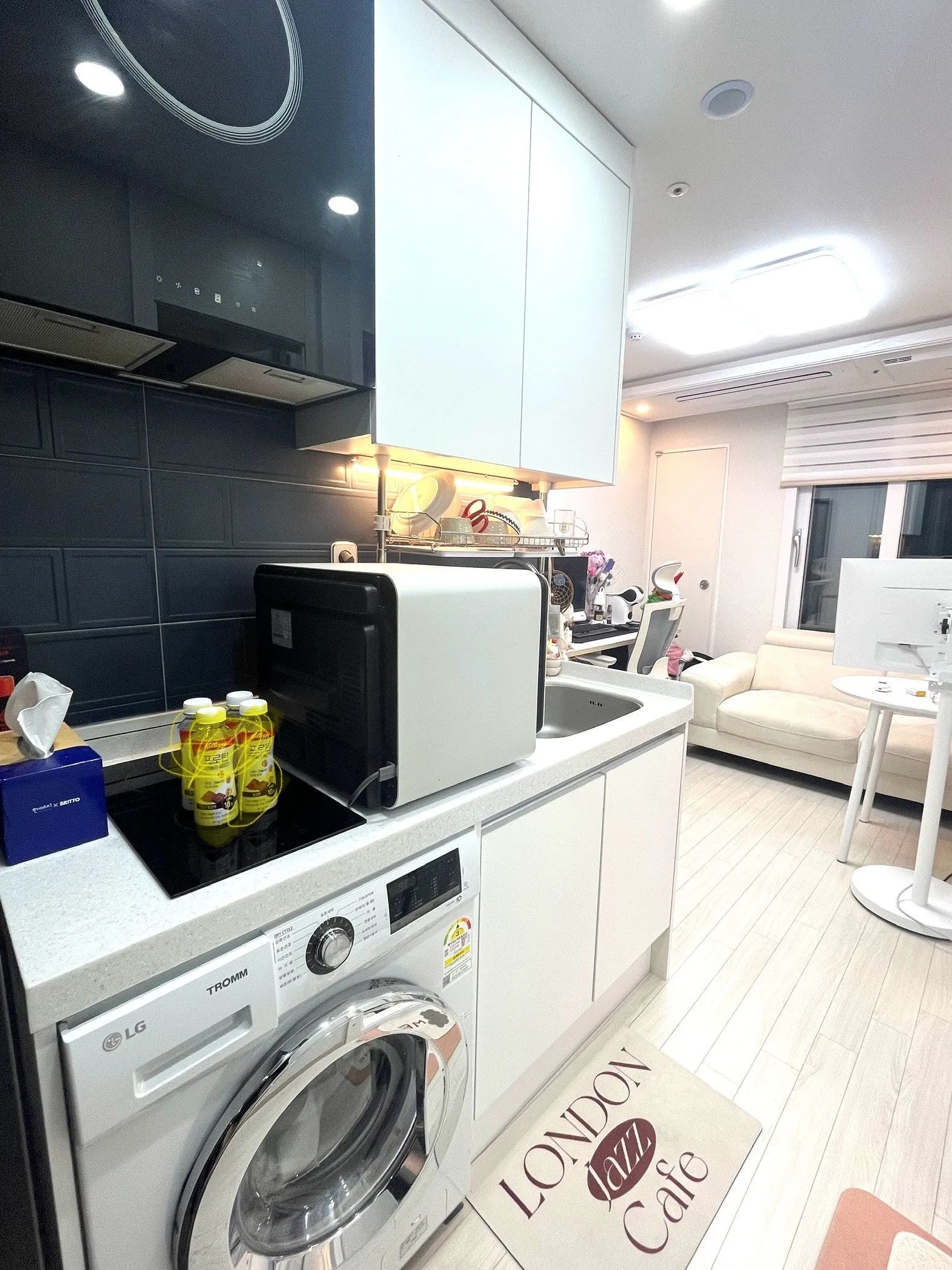 Room image 5