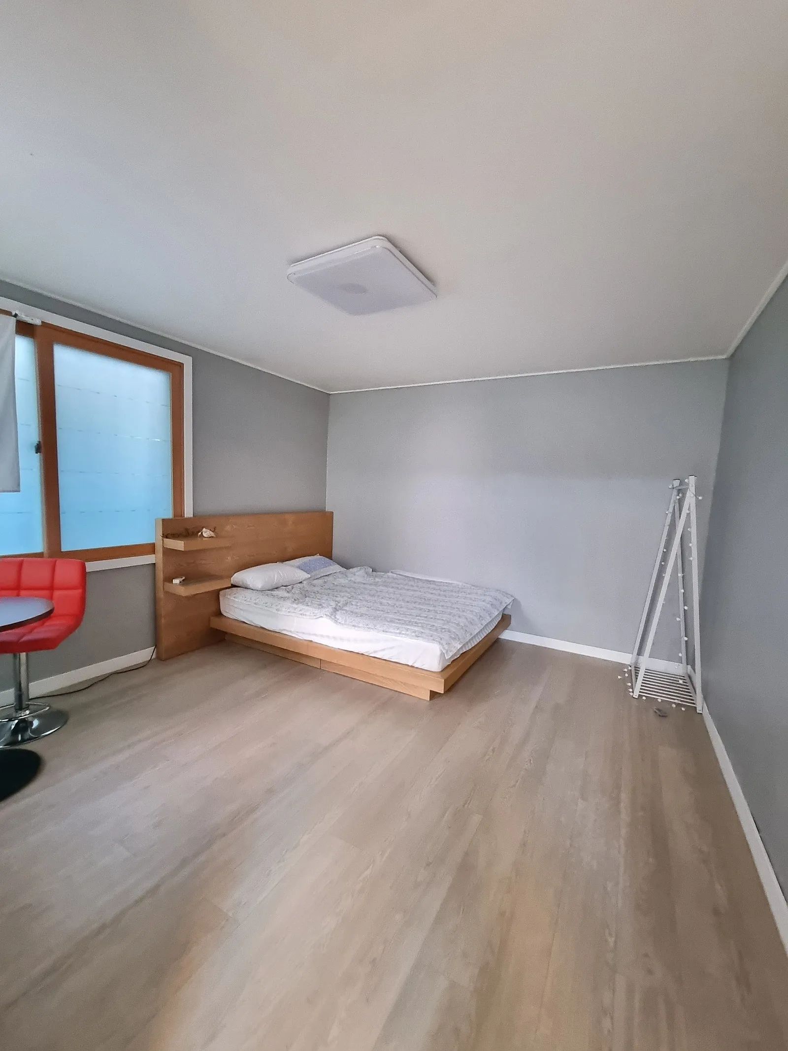 Room image 2