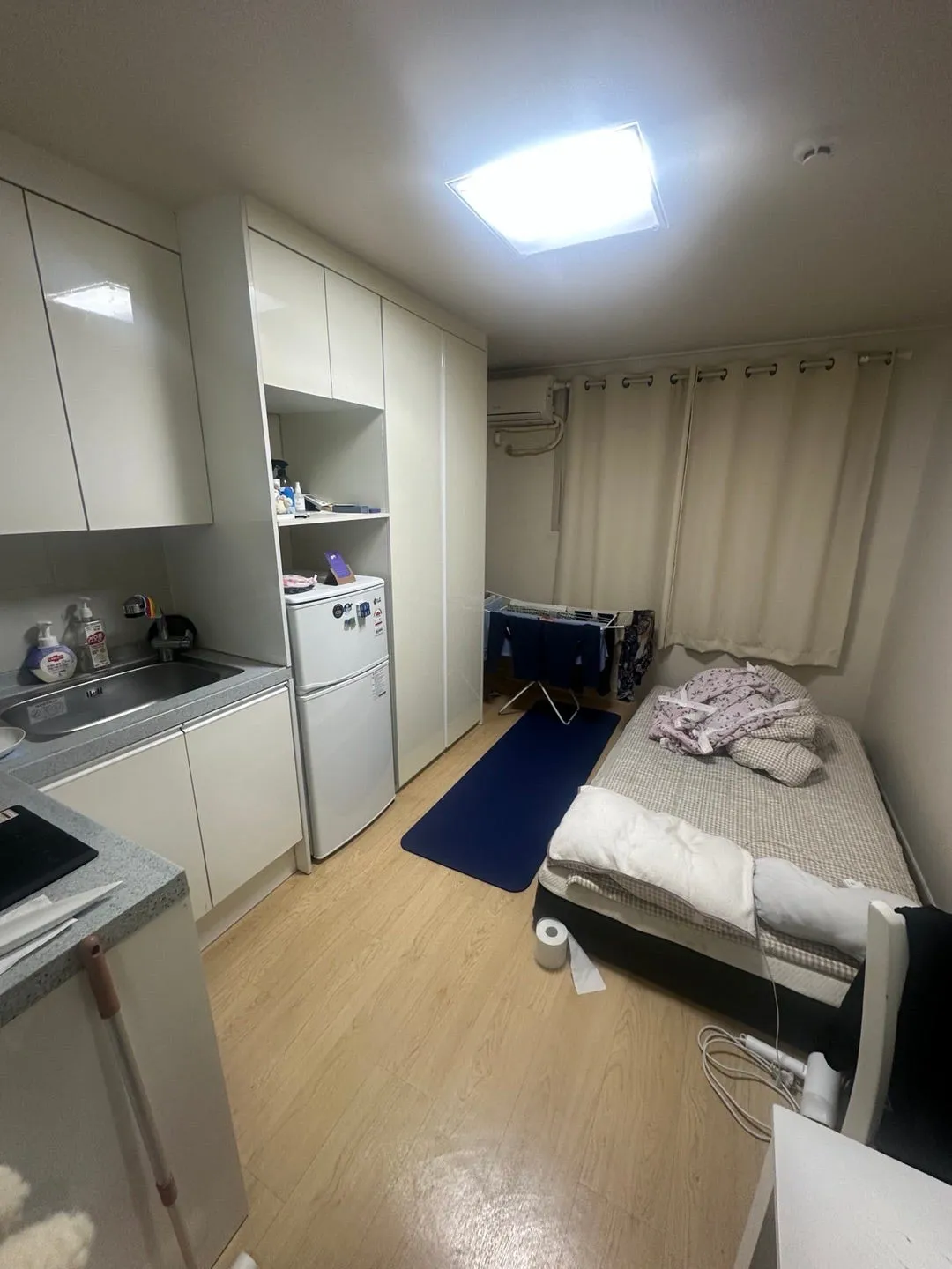 Room image 1
