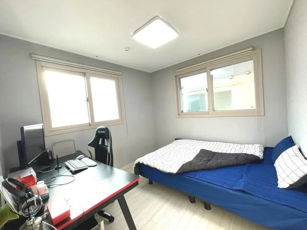 Room image 2