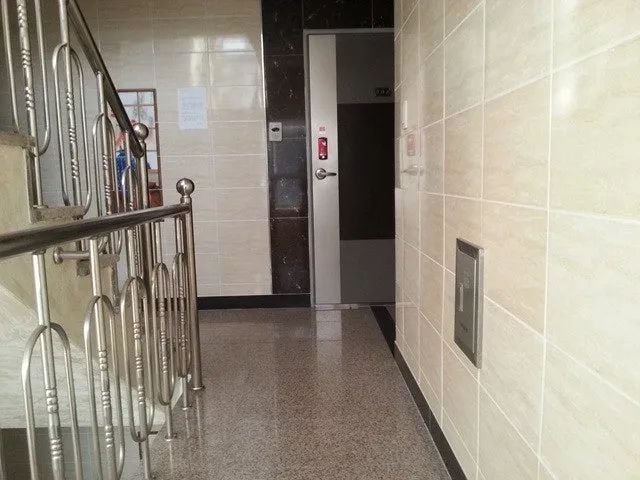 Room image 4