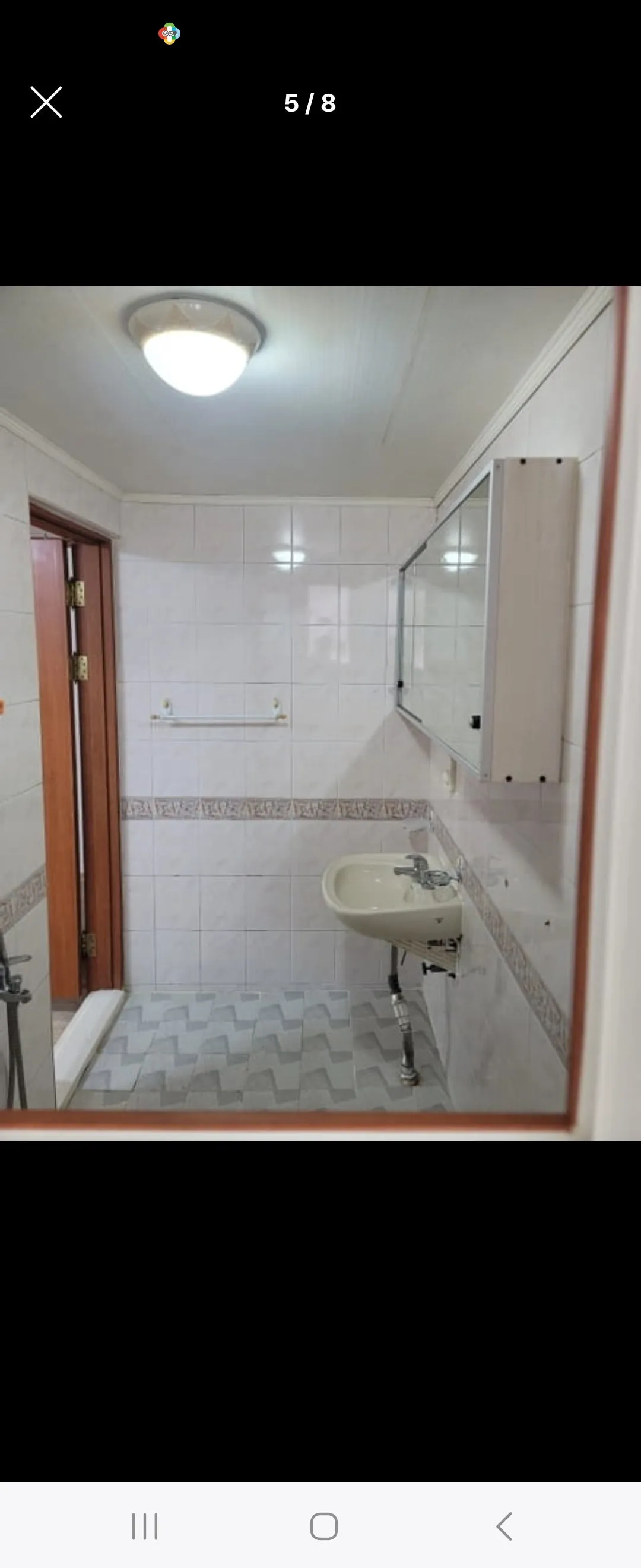 Room image 5