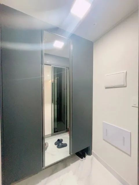 Room image 4
