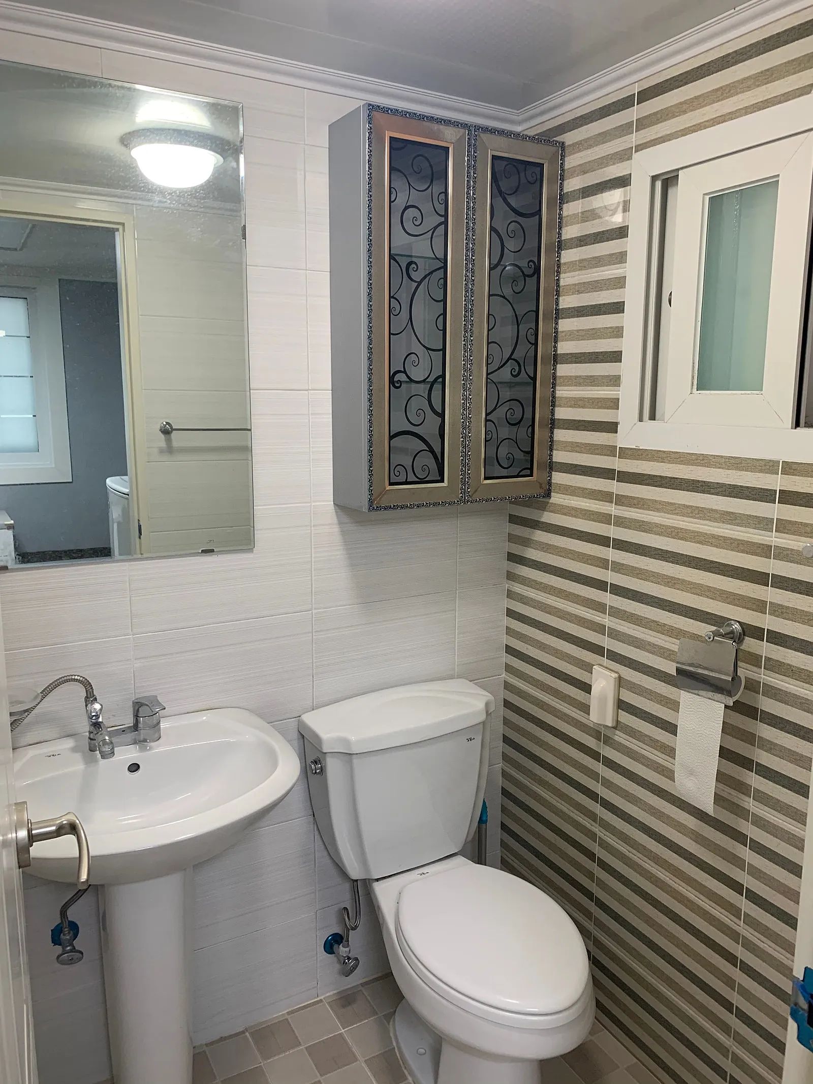 Room image 4