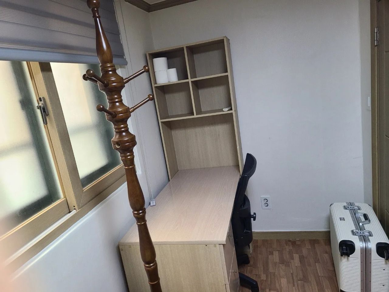 Room image 4