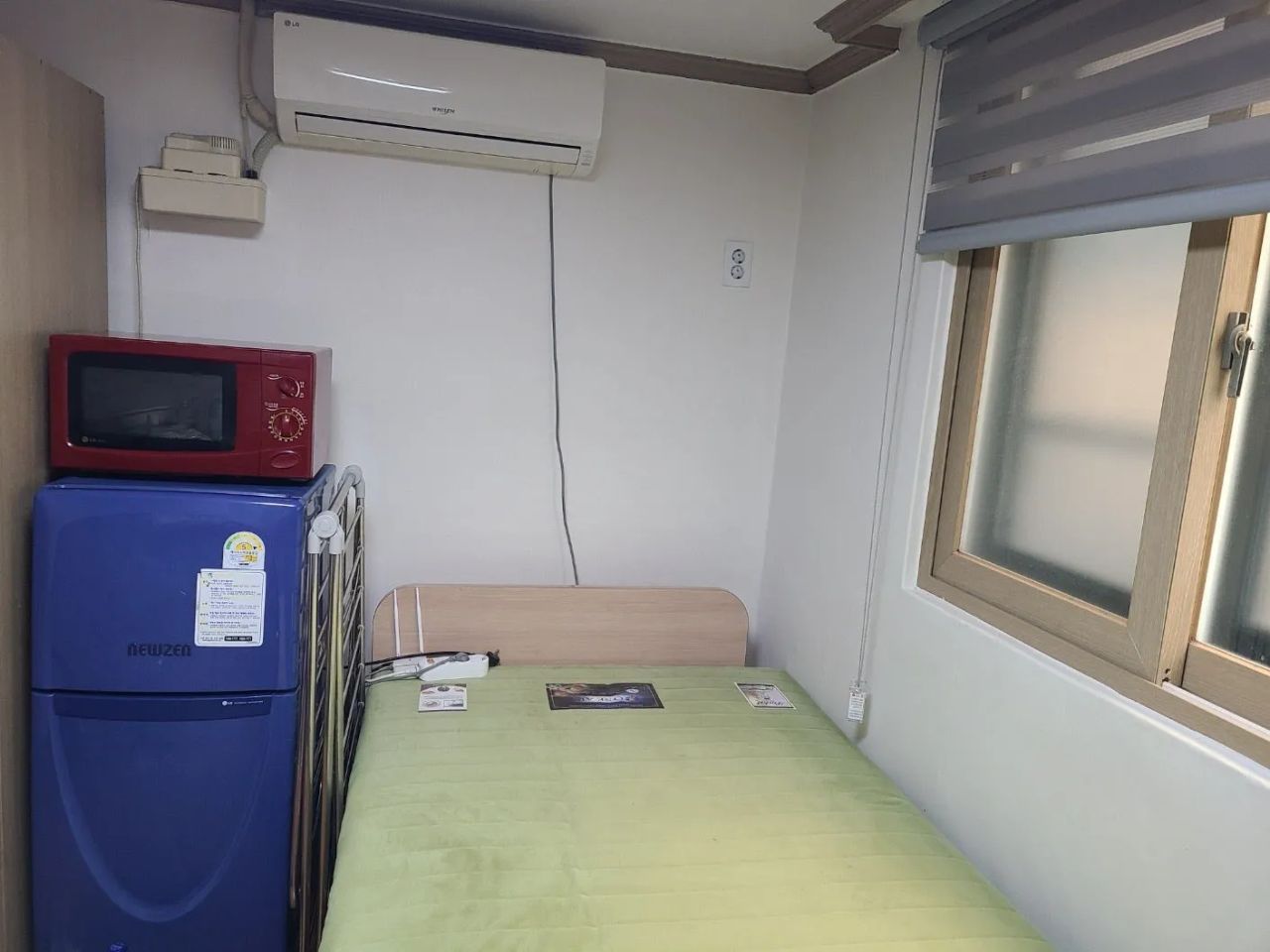 Room image 5