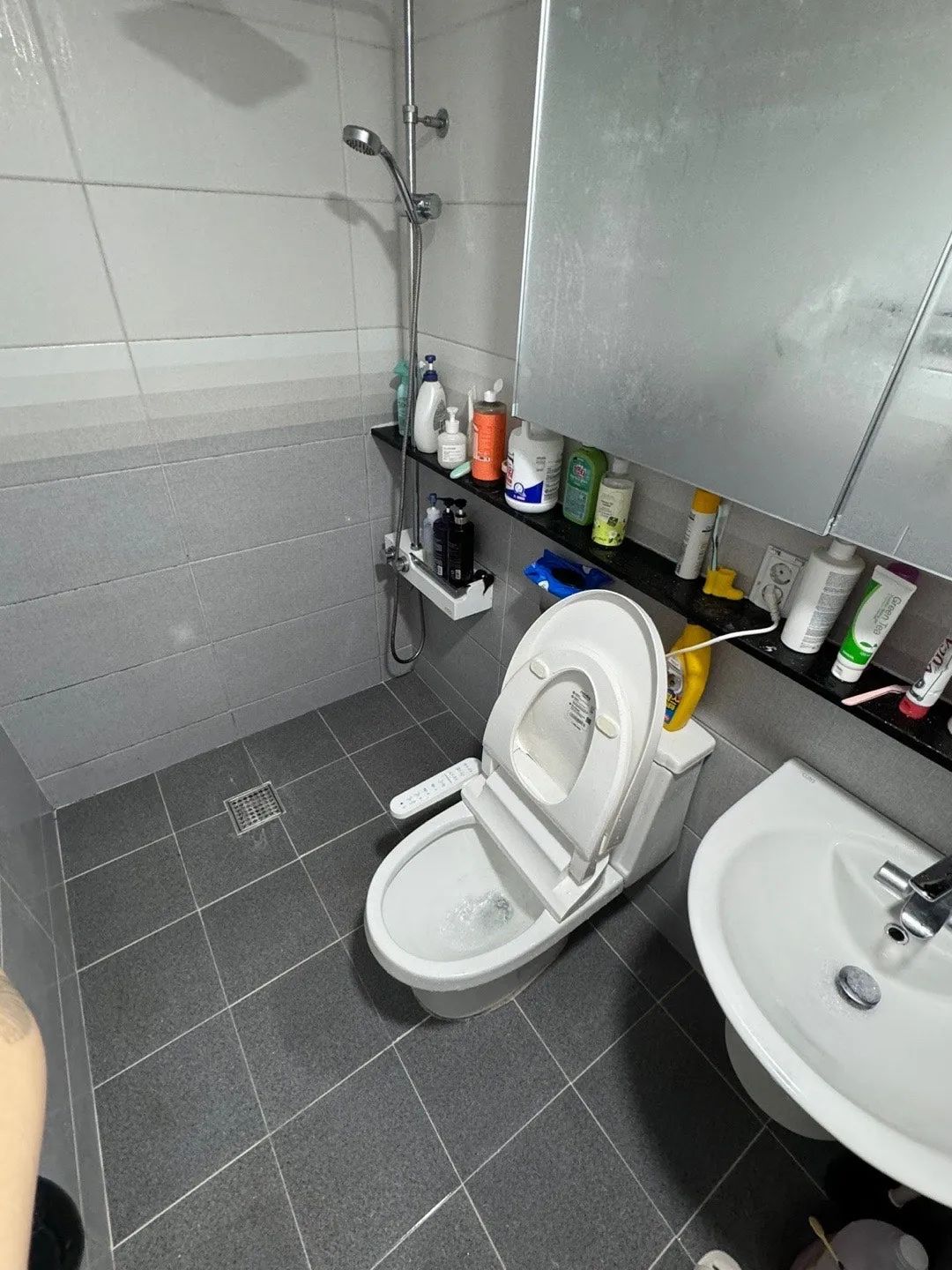 Room image 3
