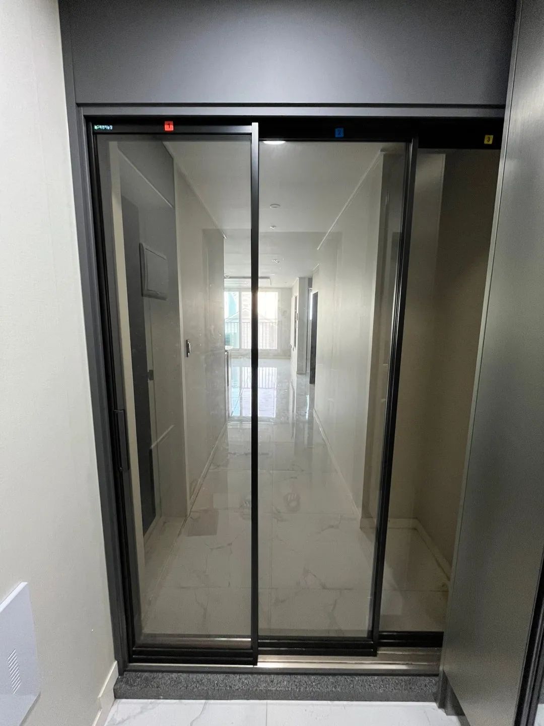 Room image 1