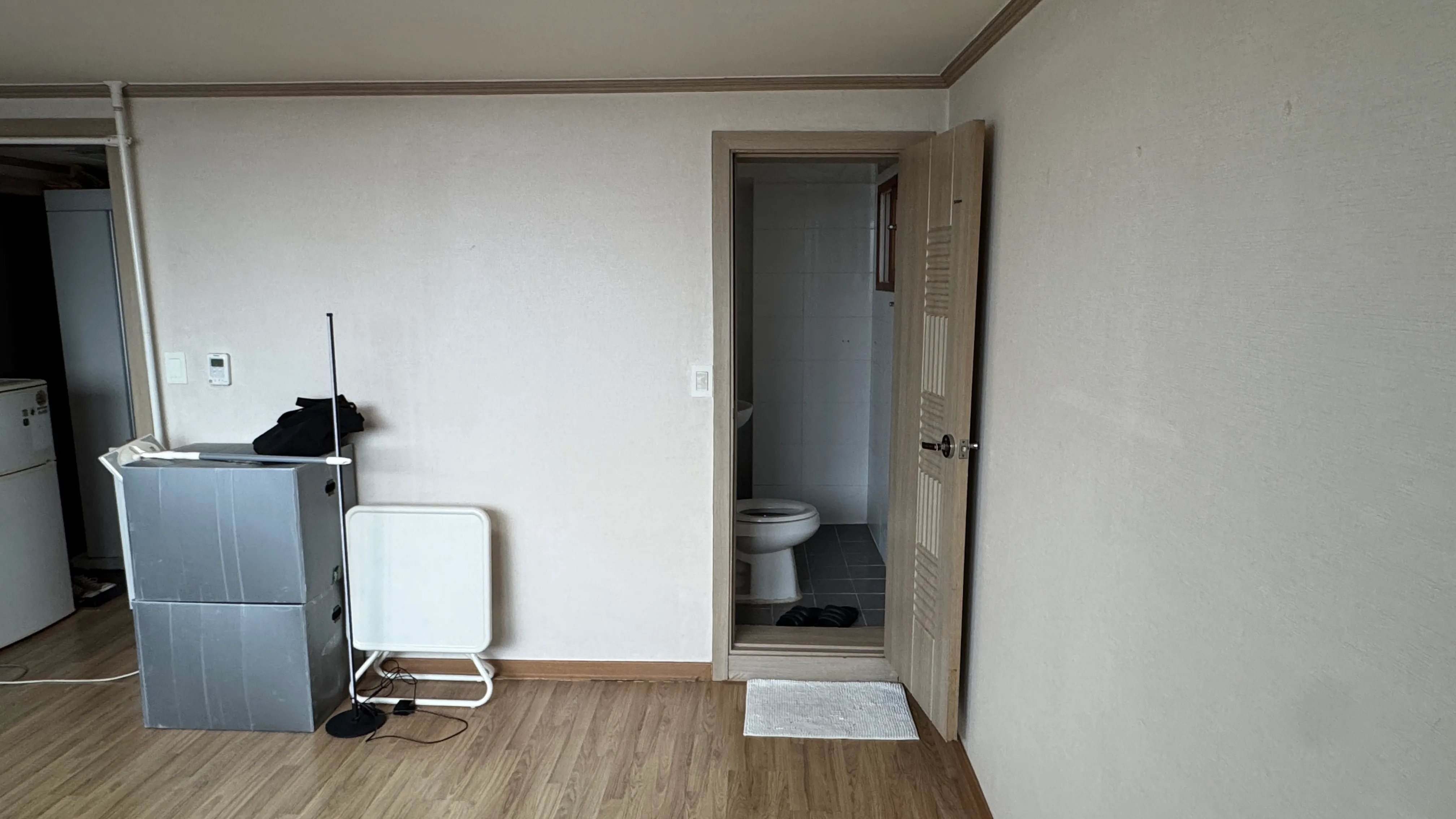 Room image 1