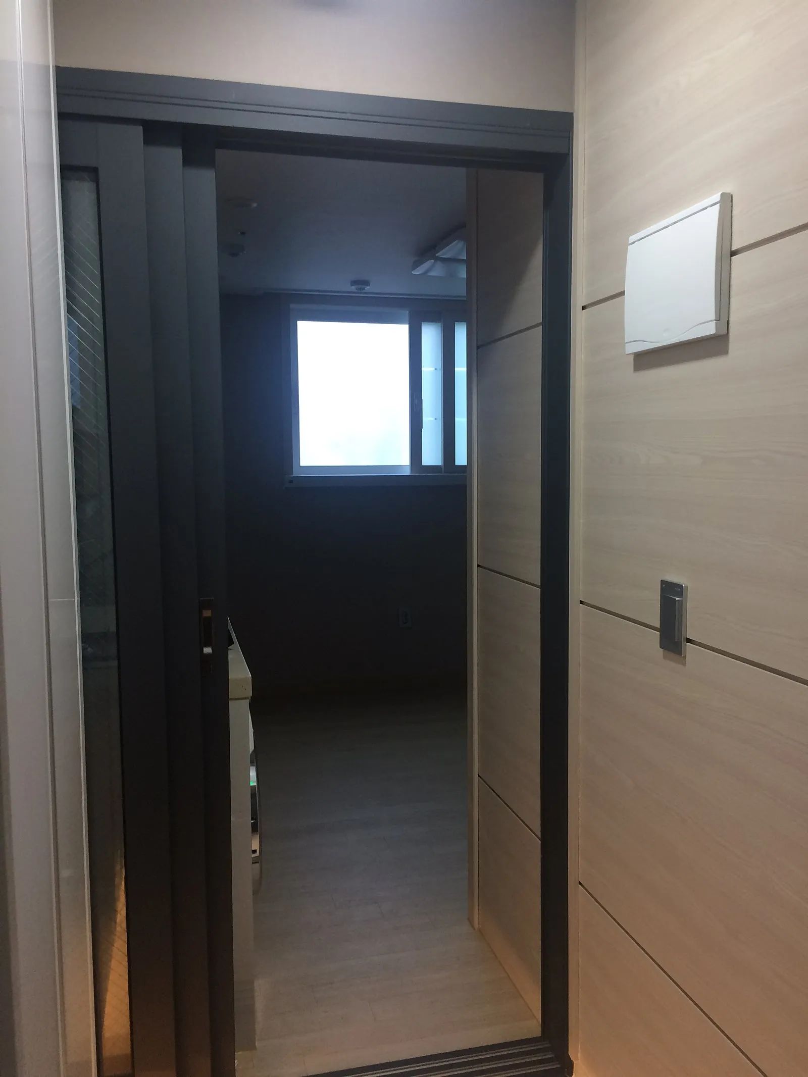 Room image 4