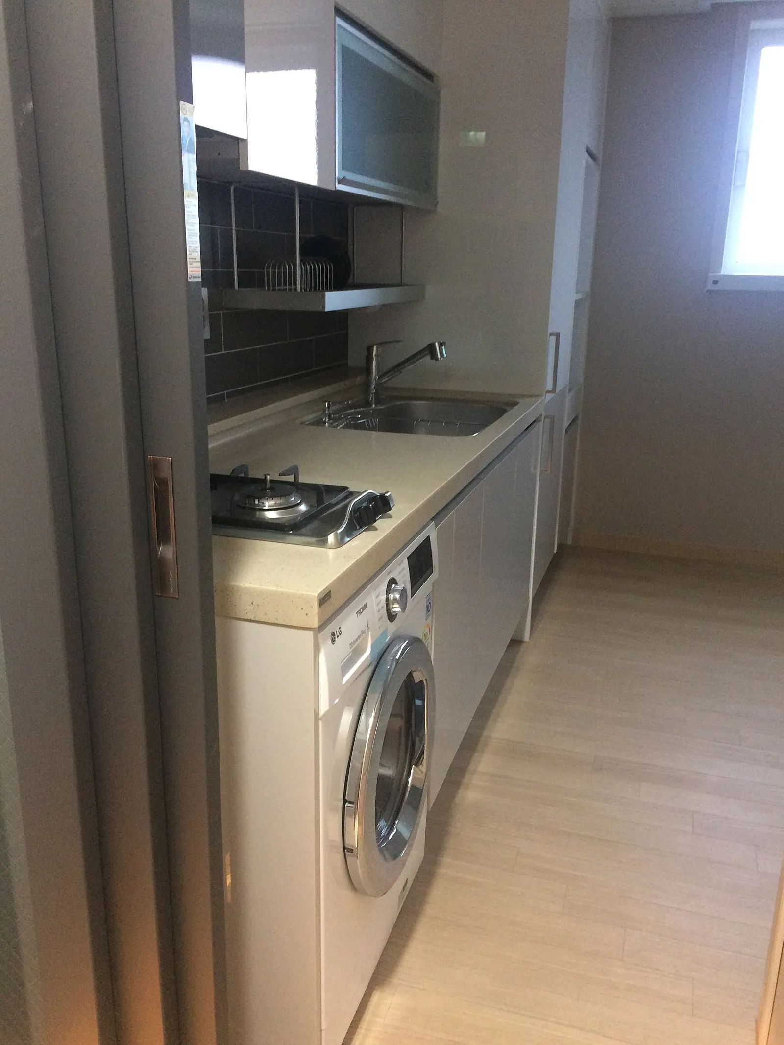Room image 5