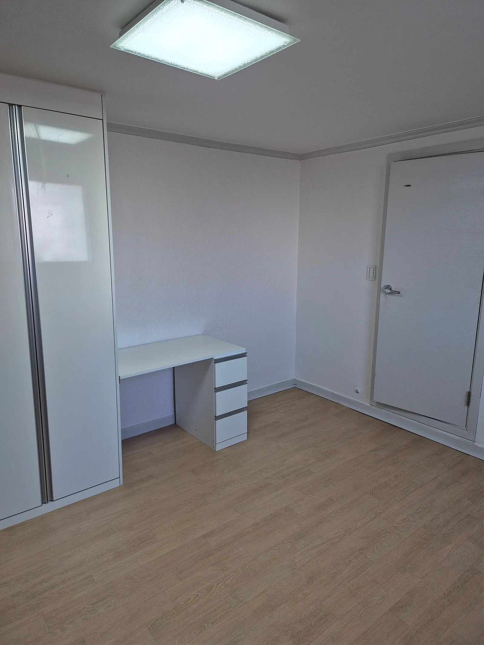 Room image 2