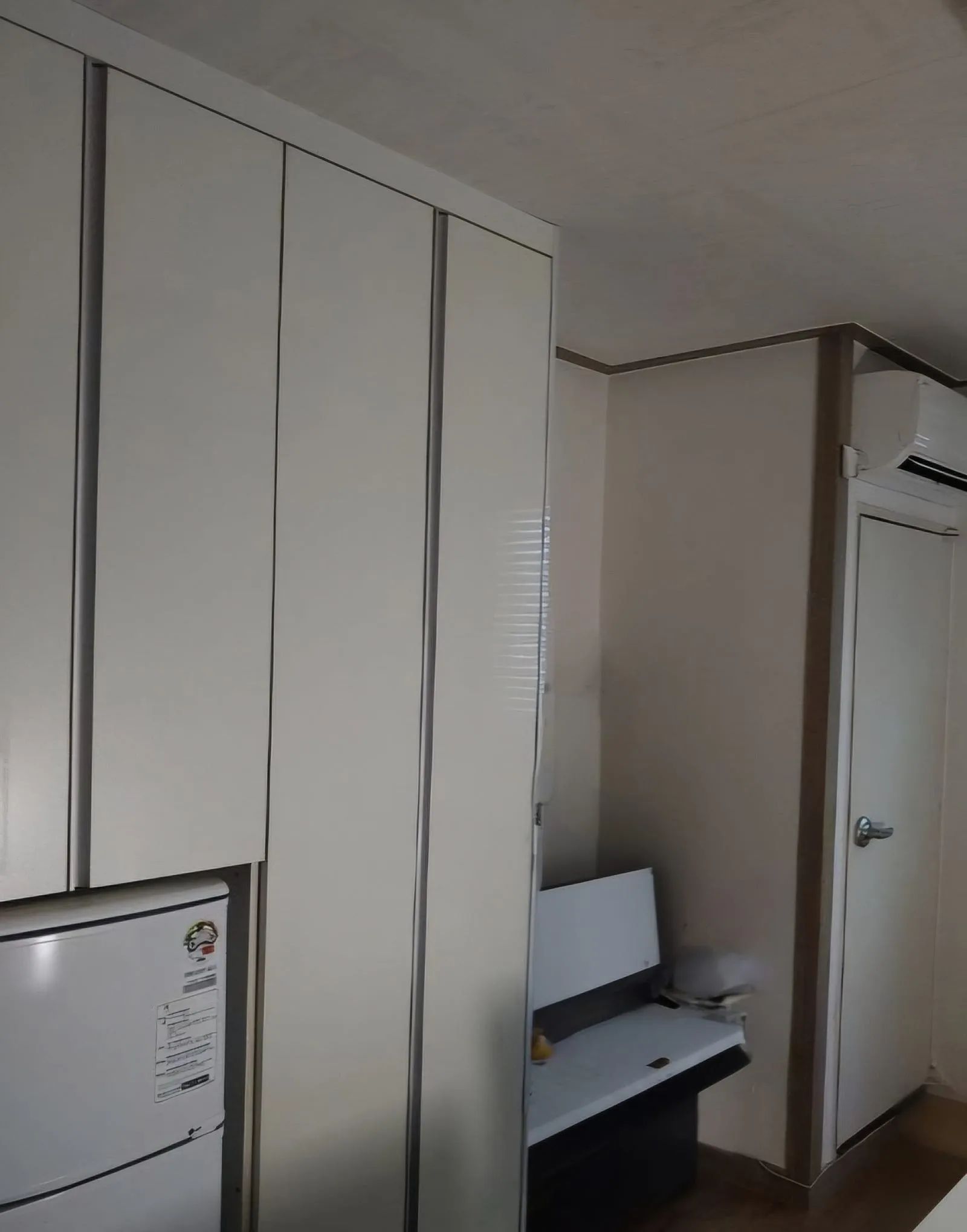 Room image 1