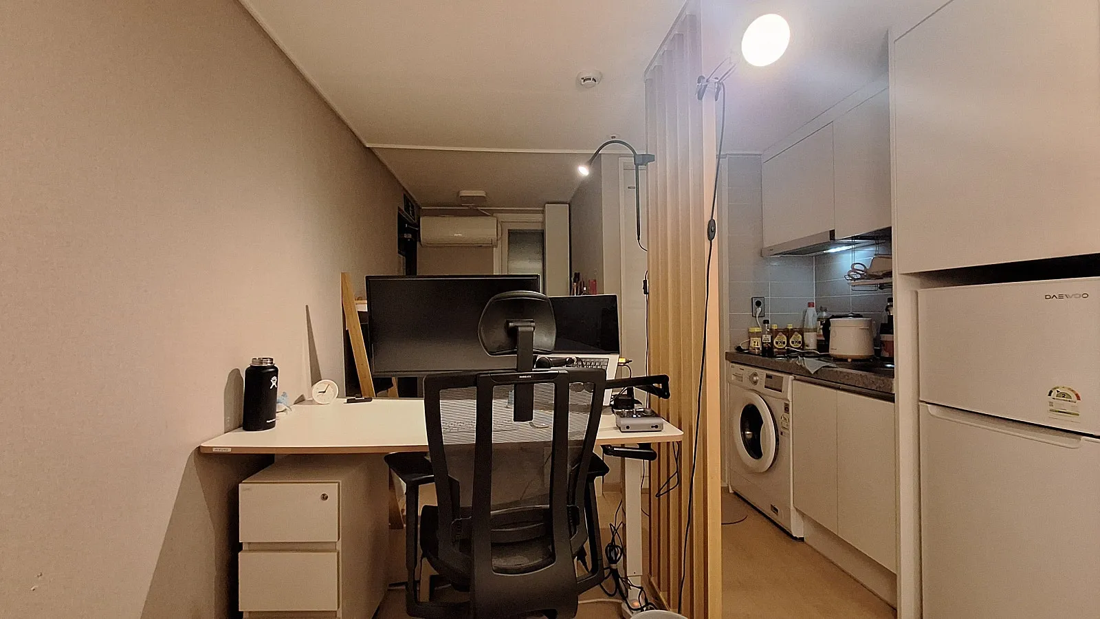 Room image 3