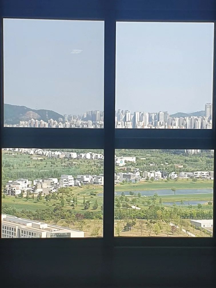 Room image 3