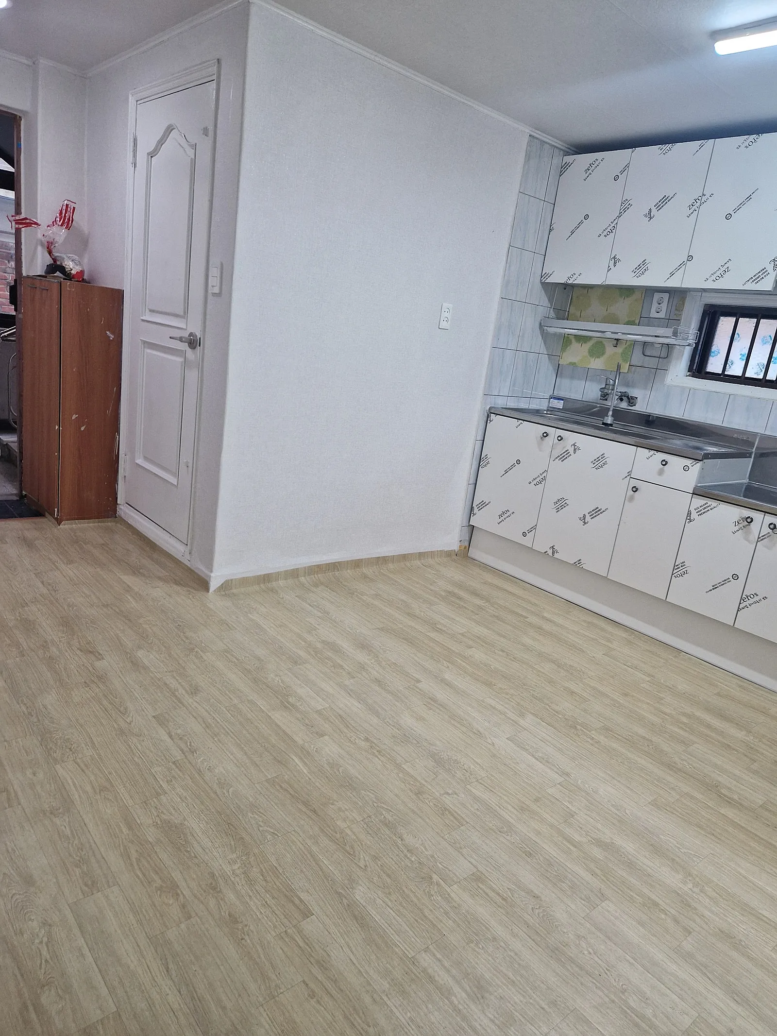 Room image 2
