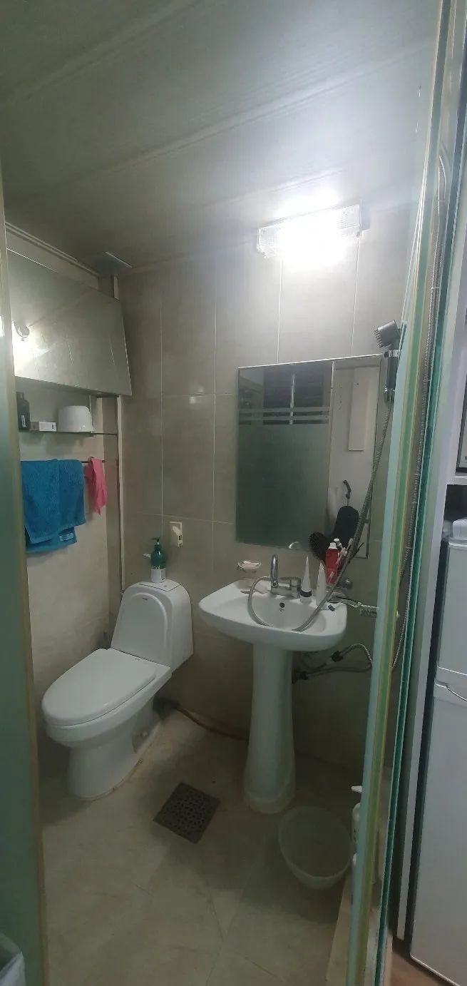 Room image 2