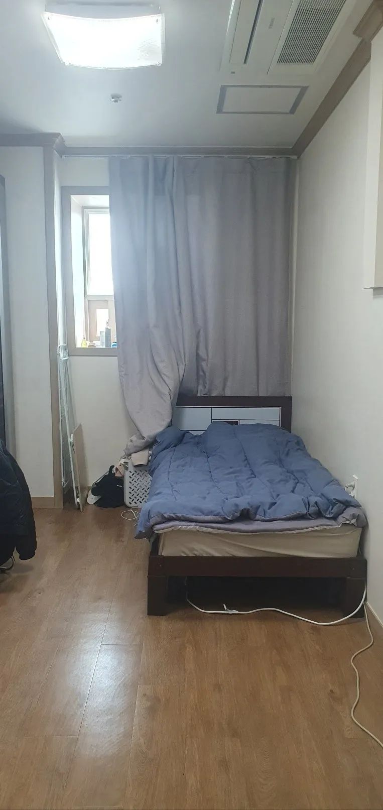 Room image 4