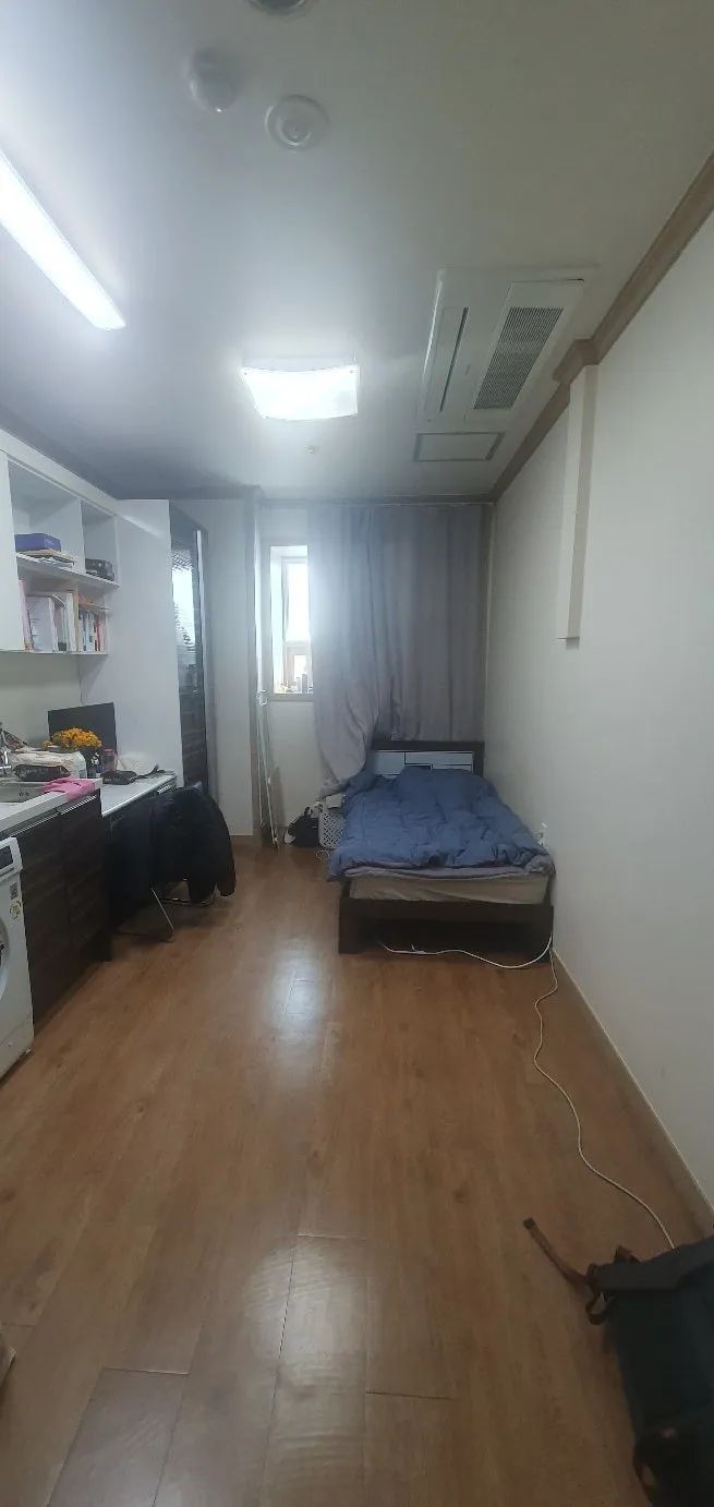 Room image 5