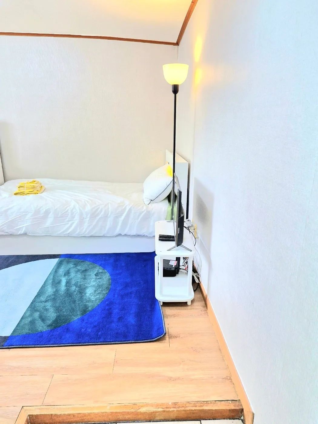 Room image 2