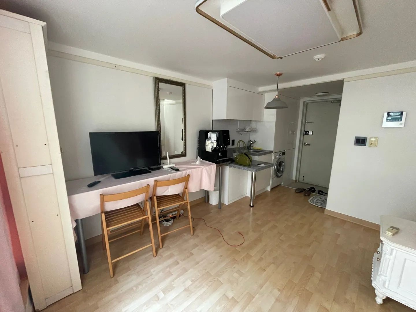 Room image 5