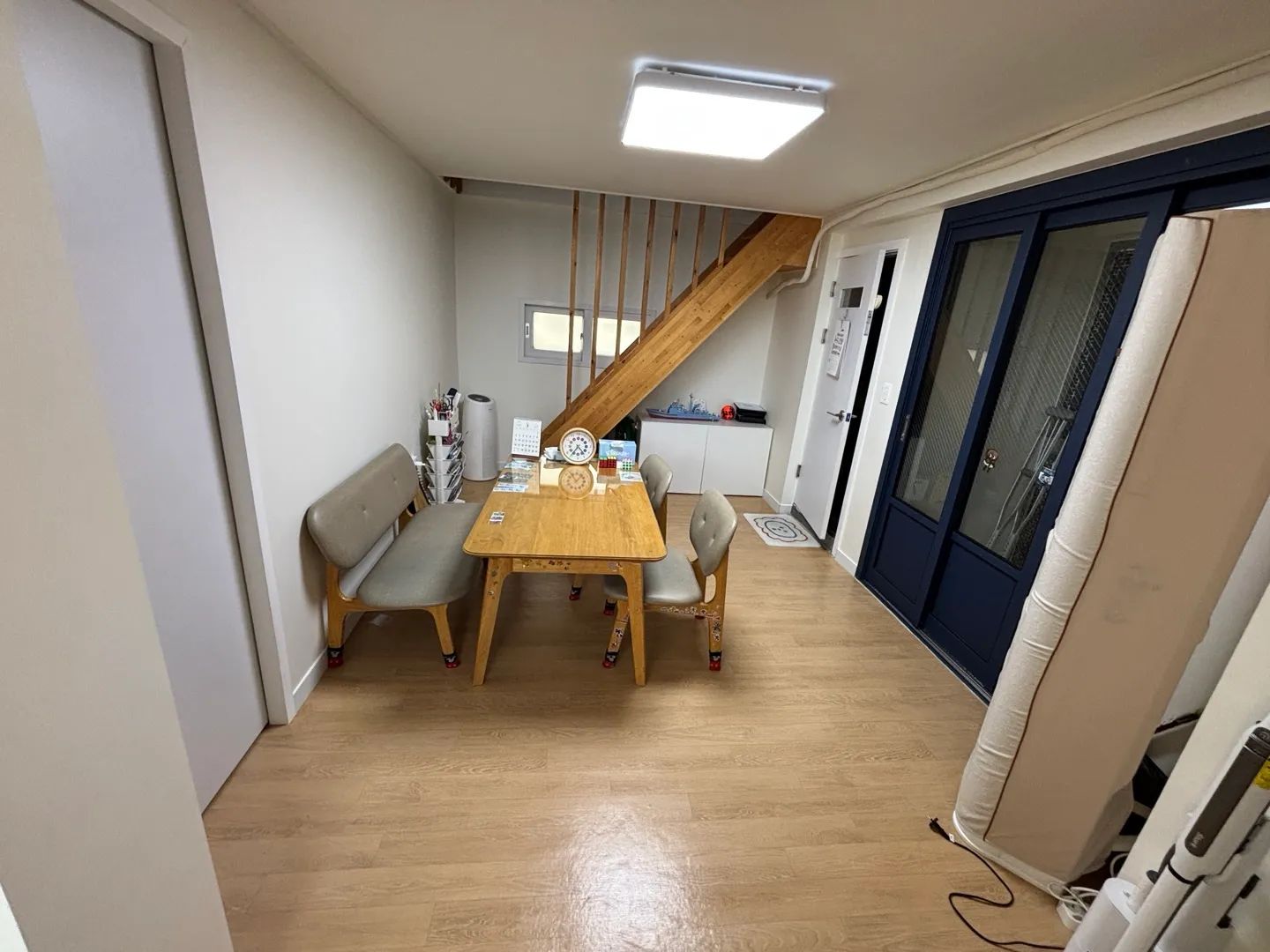 Room image 1