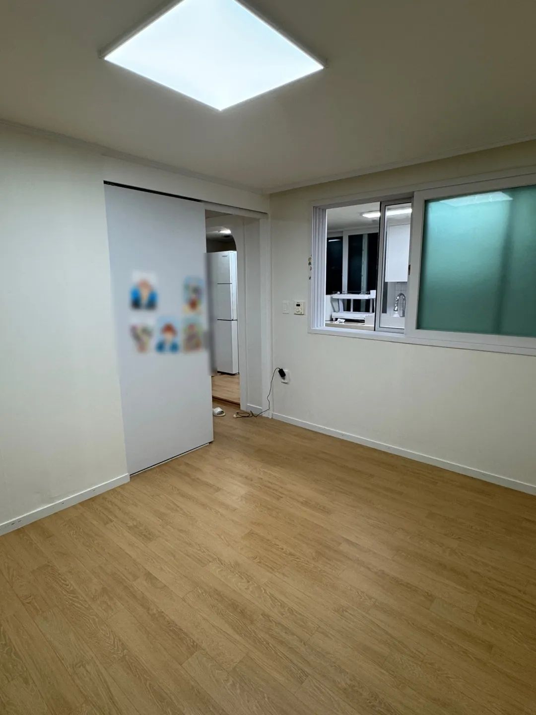 Room image 4