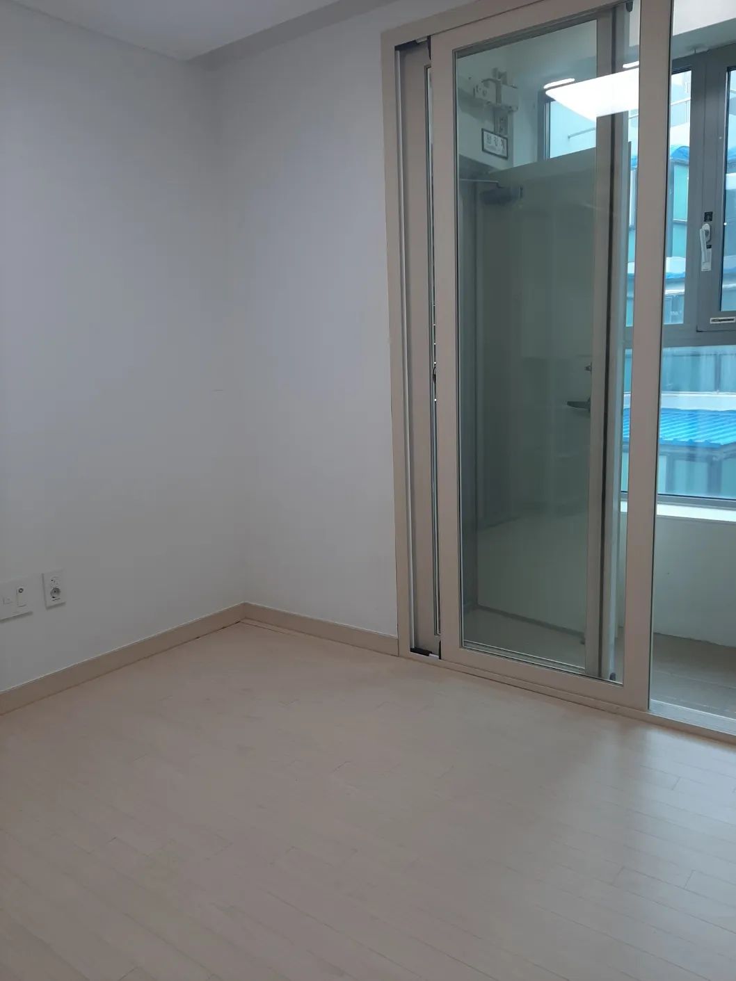 Room image 2