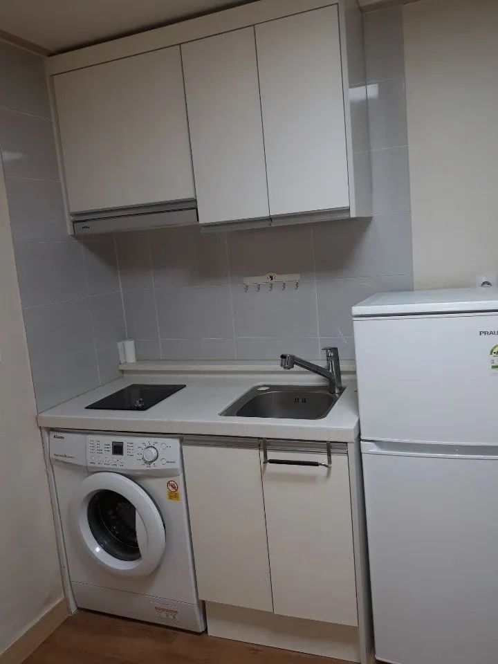 Room image 1