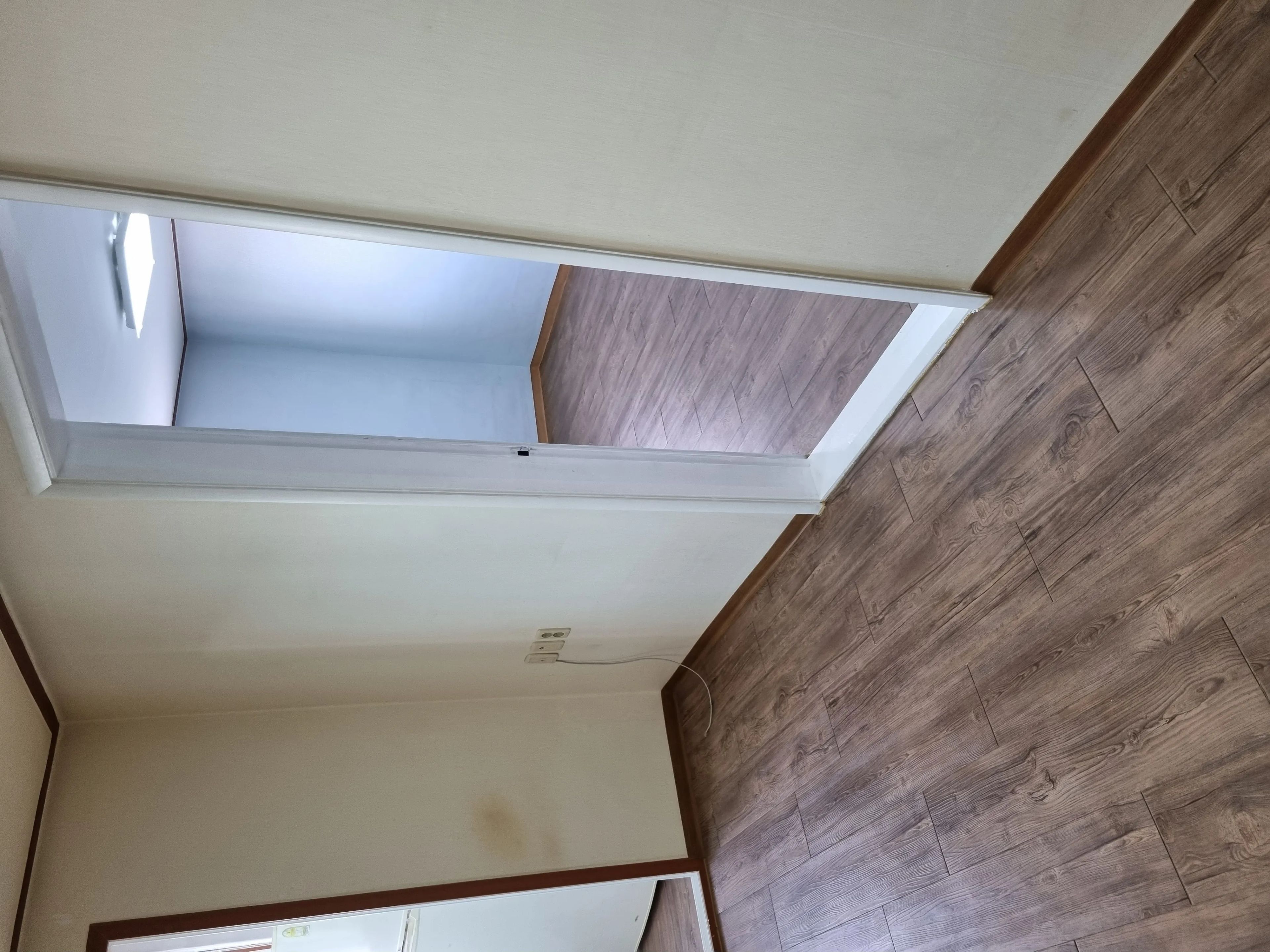 Room image 2
