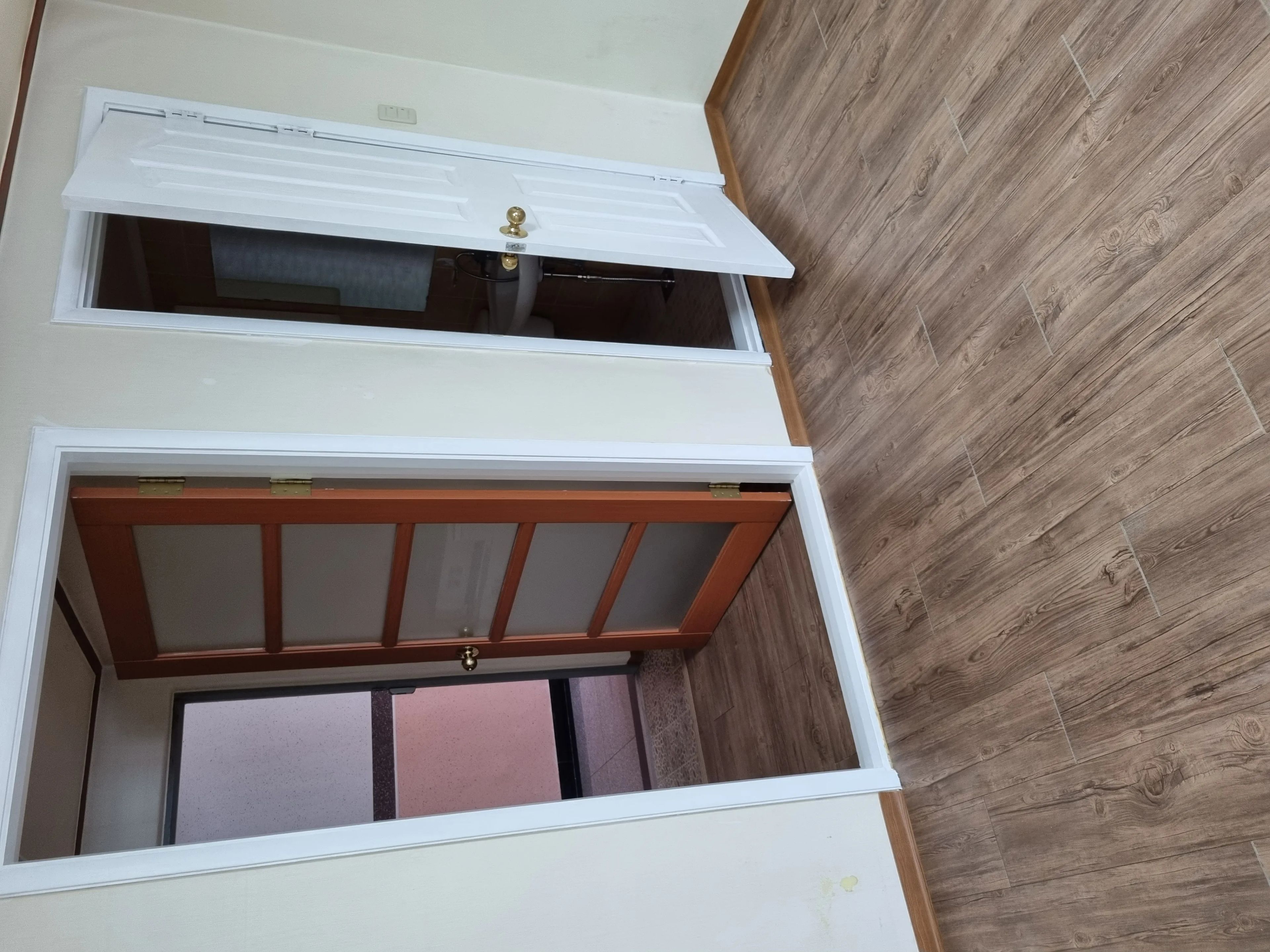 Room image 5