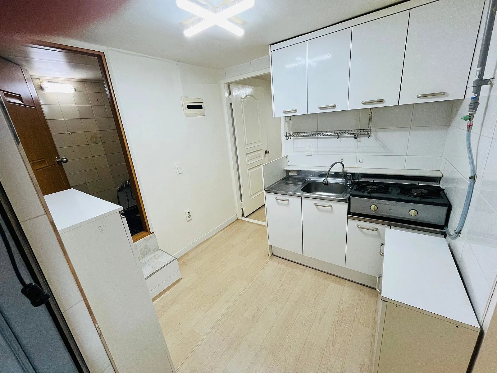Room image 1