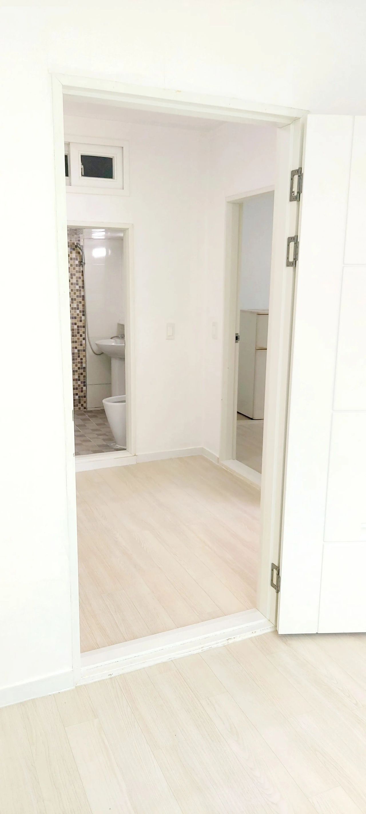Room image 1