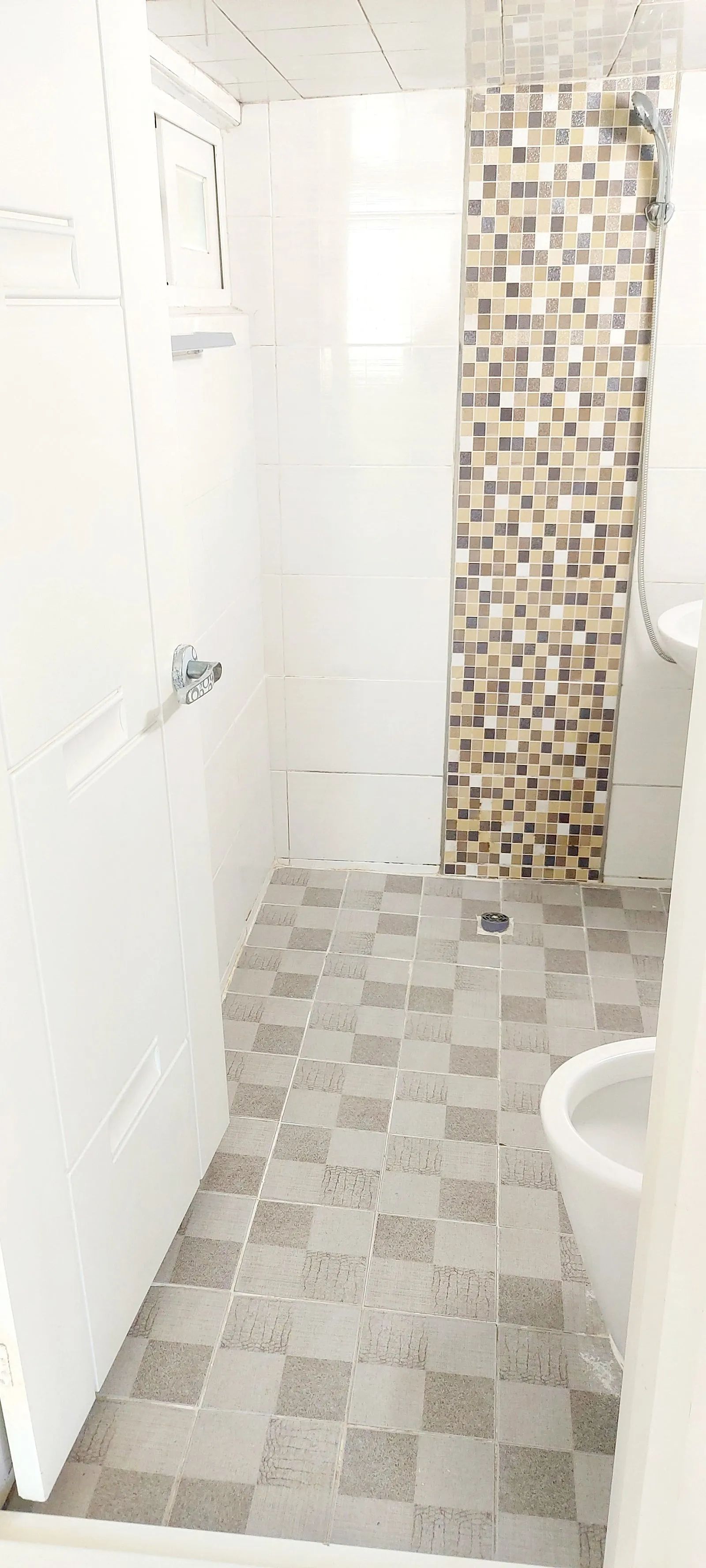 Room image 4