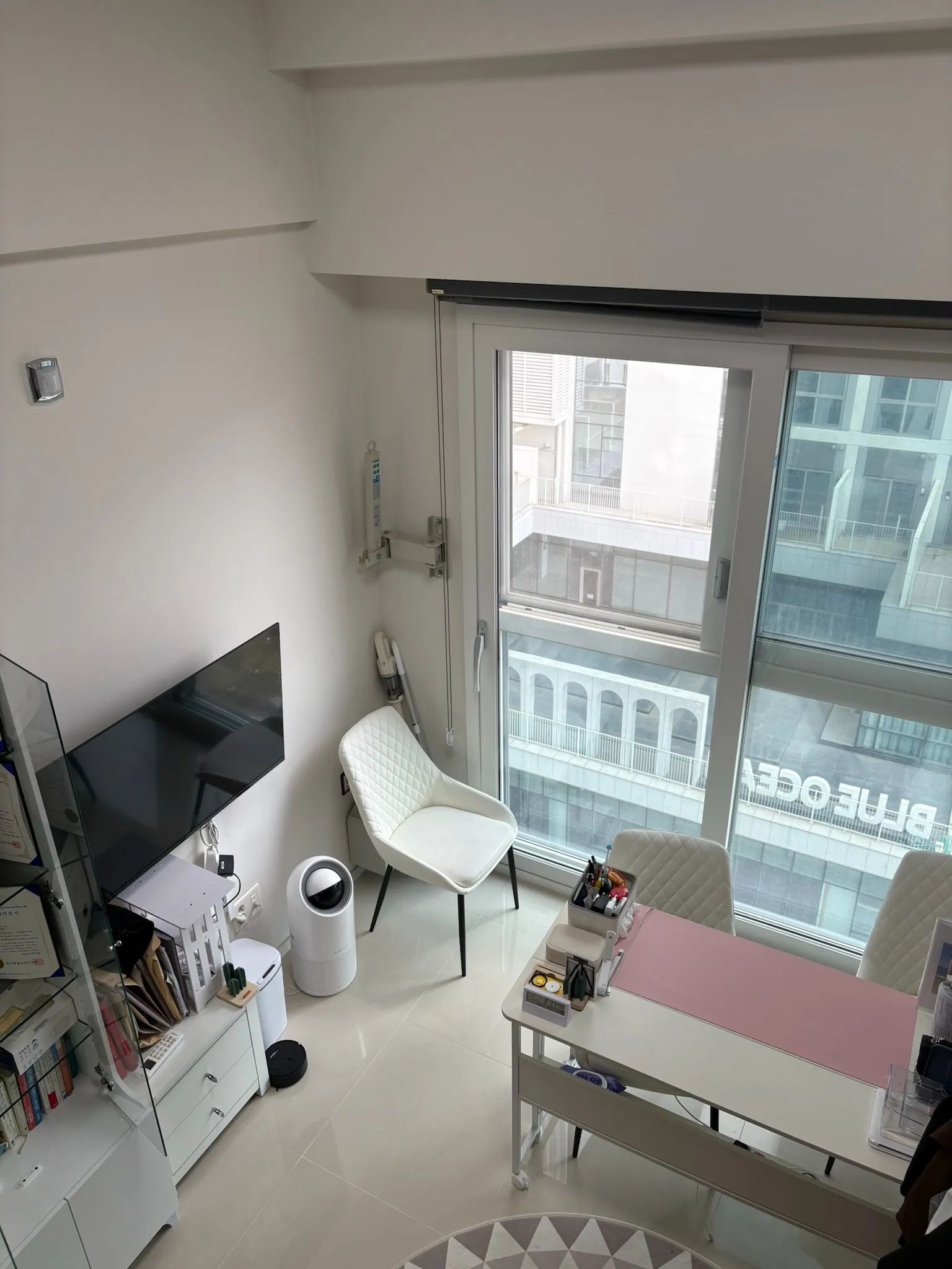 Room image 2