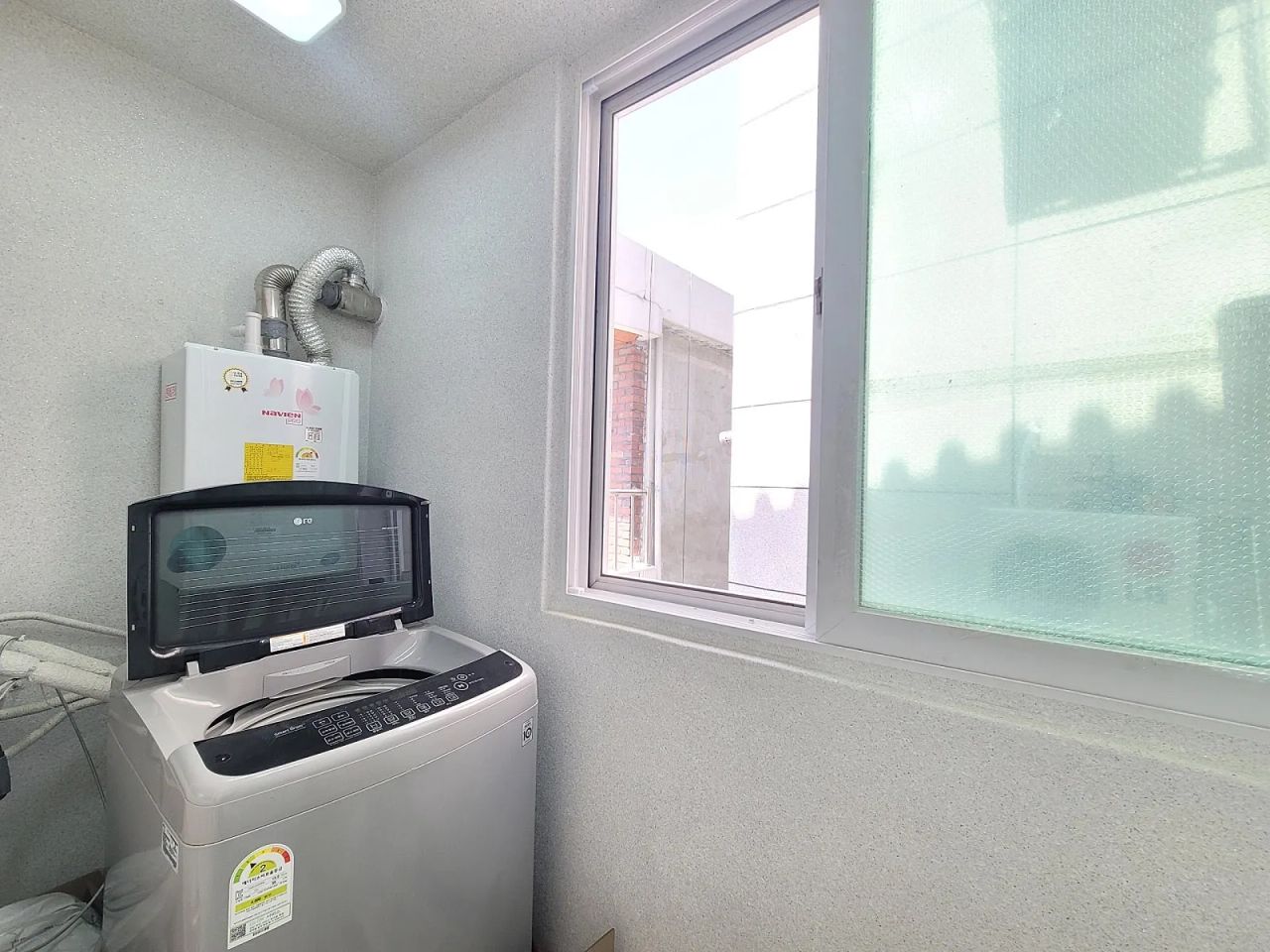 Room image 5