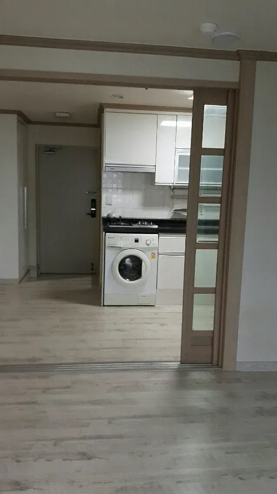 Room image 2