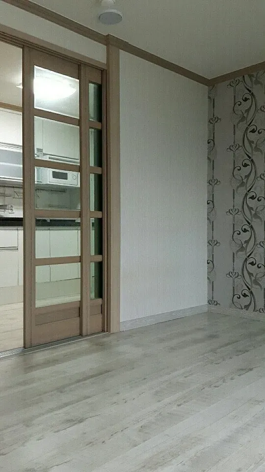 Room image 5