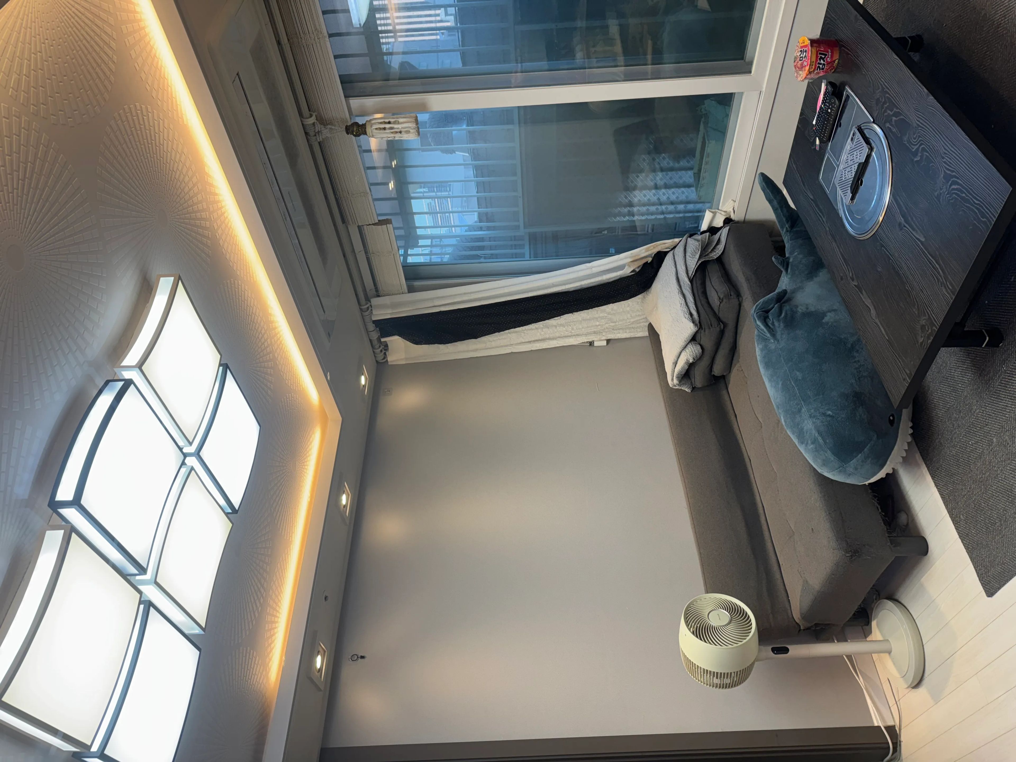 Room image 3