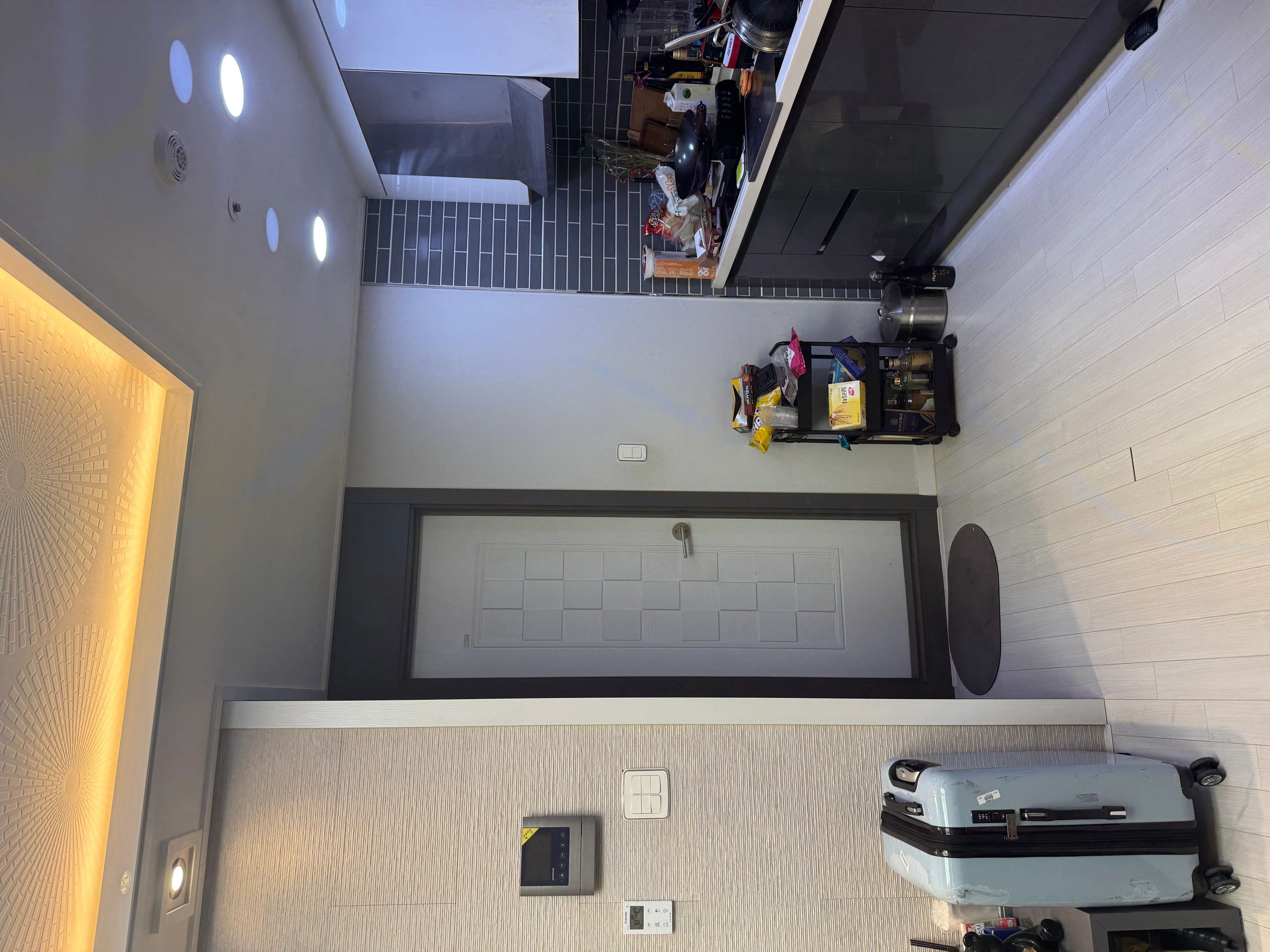Room image 4