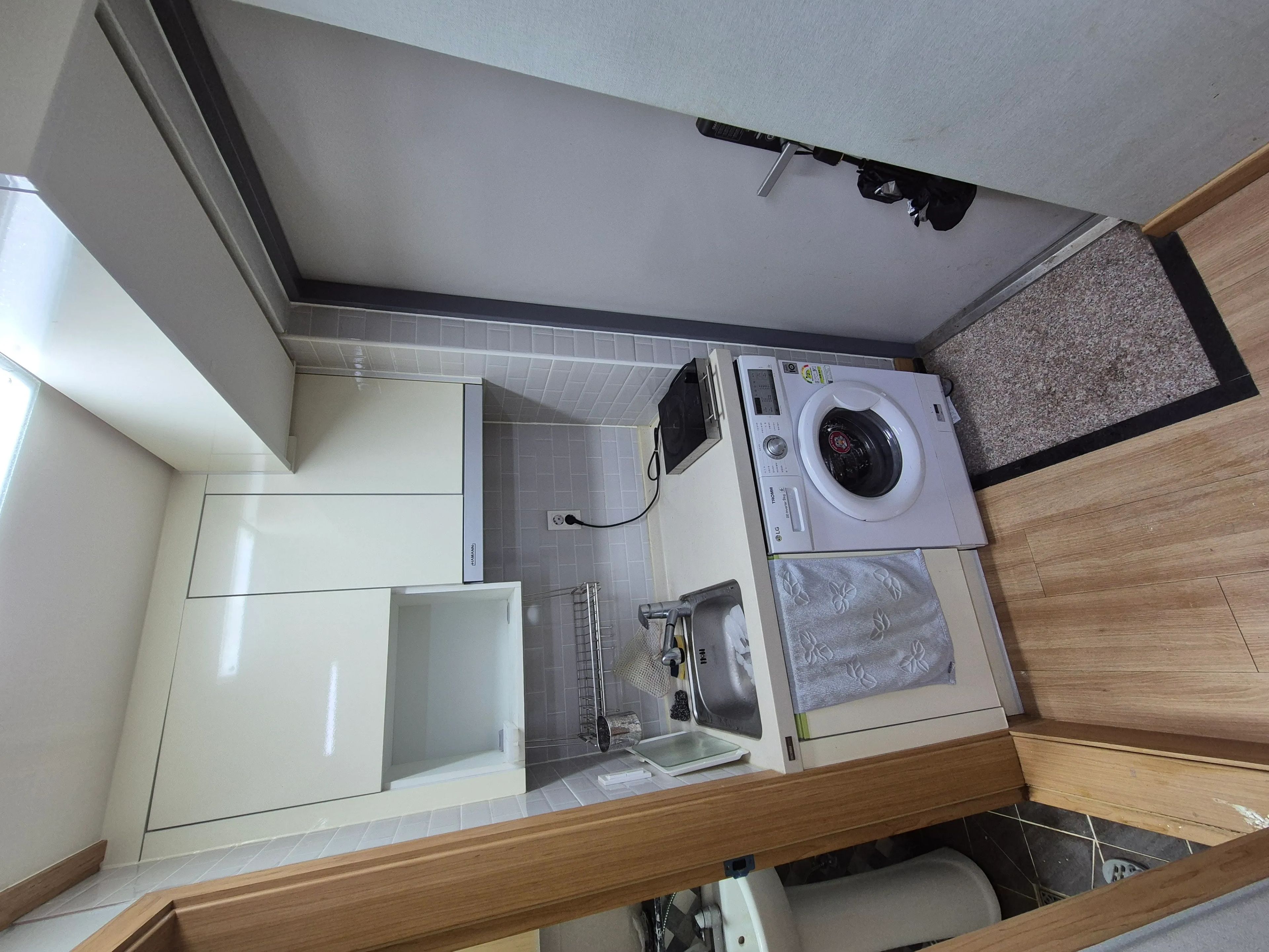 Room image 5
