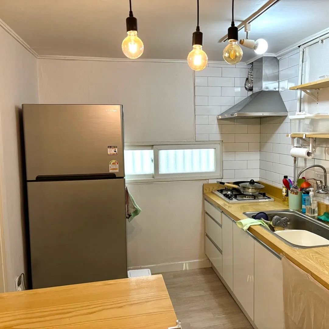 Room image 3