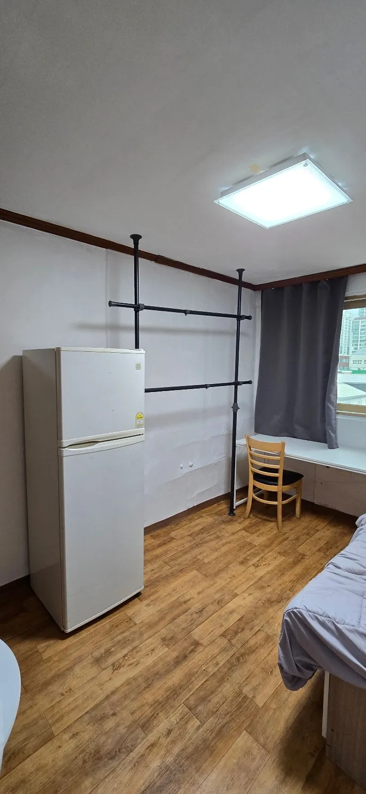Room image 4