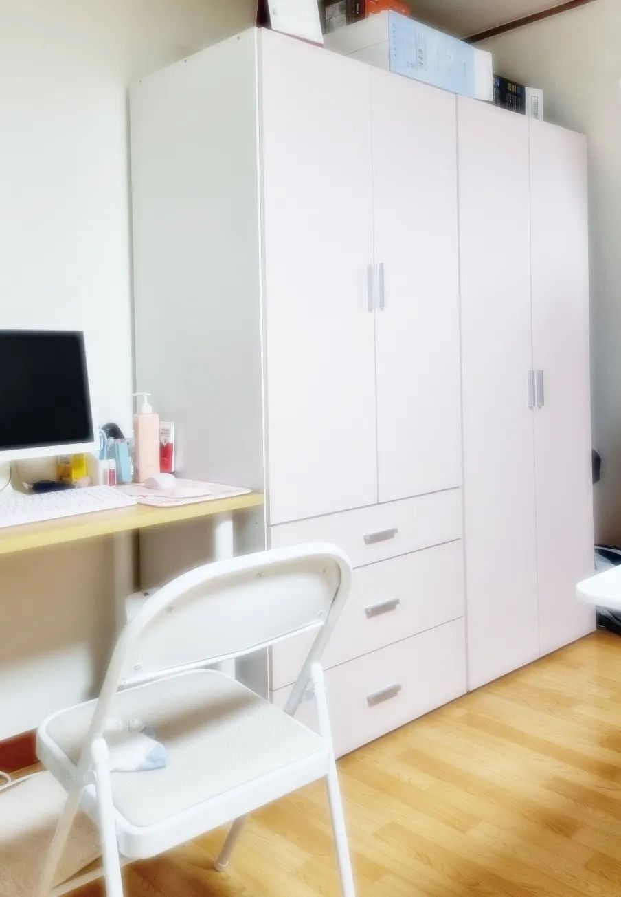 Room image 1