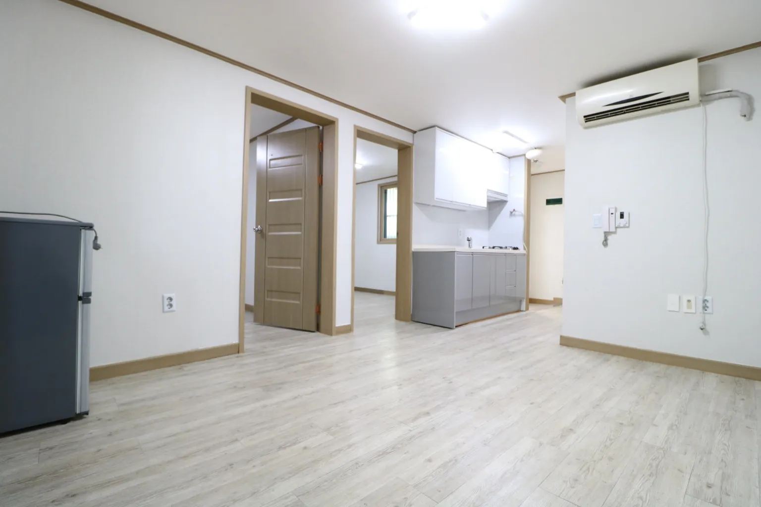 Room image 2