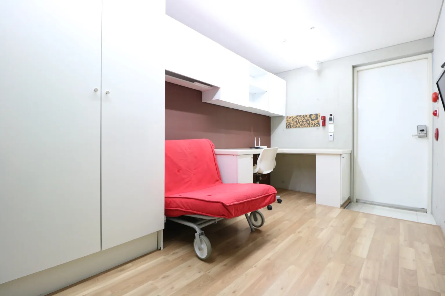 Room image 1