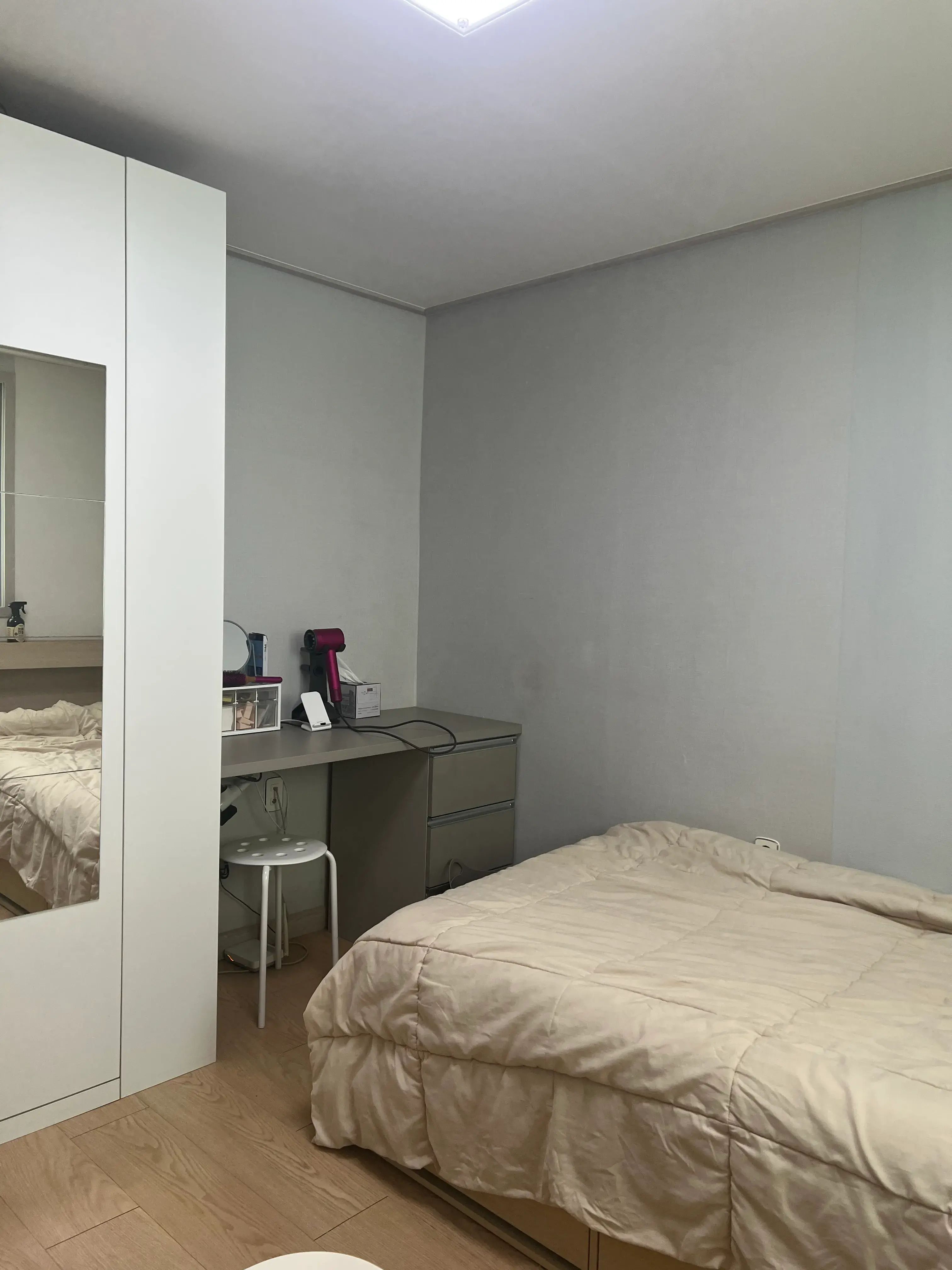 Room image 2